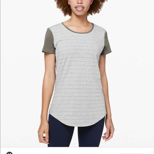 Lululemon love crew lll short serve stripe